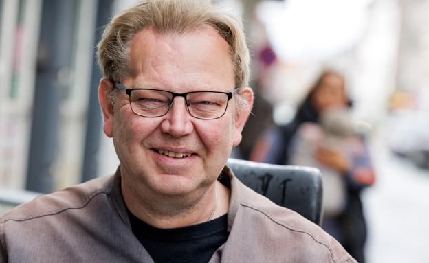 Finn Lydholm: Jeg synes, det er fint og dejligt, at der kommer til at ske noget, for området trænger til det. Og så gør det heller ikke noget, at der bliver flere boliger. <i>Foto: Bo Lehm</i>