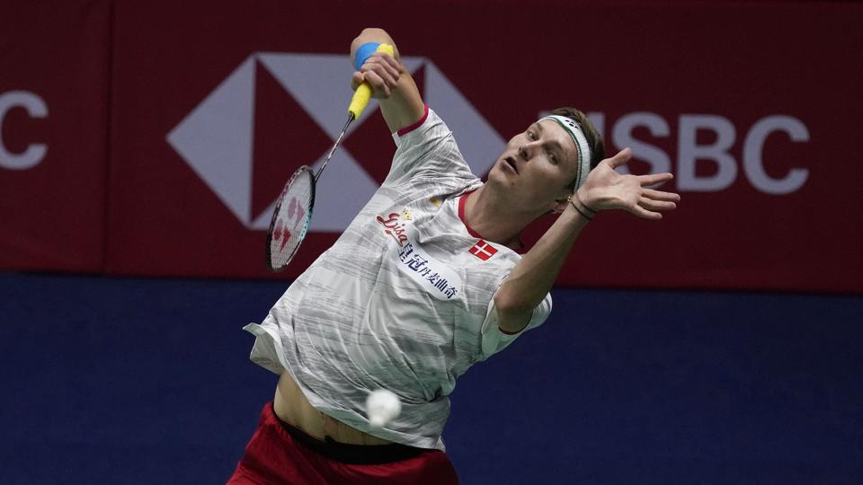 Viktor Axelsen tog første stik i kvartfinalekampen af Thomas Cup mod Sydkorea, som blev vundet knebent efter fem intense kampe. <i>Sakchai Lalit/Ritzau Scanpix</i>