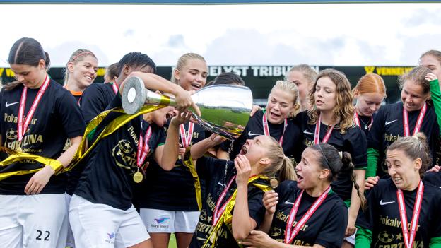 Fortuna Hjørring vinder 3-1 i årets pokalfinale, Kvinde Sydbankpokalen over FC Thy-Thisted Q Kvinde Sydbankpokalen. <i>Foto: Torben Hansen</i>