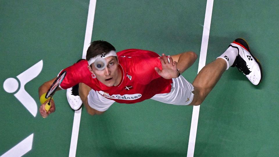 Viktor Axelsen vandt sikkert Danmarks første kamp, men siden blev det tættere i semifinalen mod Indien. <i>Lillian Suwanrumpha/Ritzau Scanpix</i>