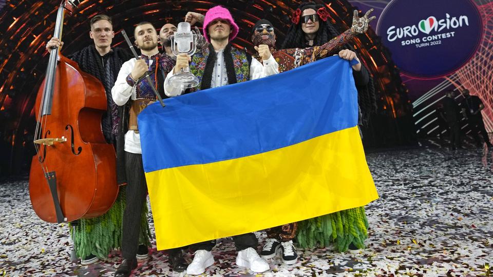 Kalush Orchestra kan kalde sig vinder af Eurovision 2022, efter at gruppen fik hele 438 point ved lørdagens finale. <i>Luca Bruno/Ritzau Scanpix</i>