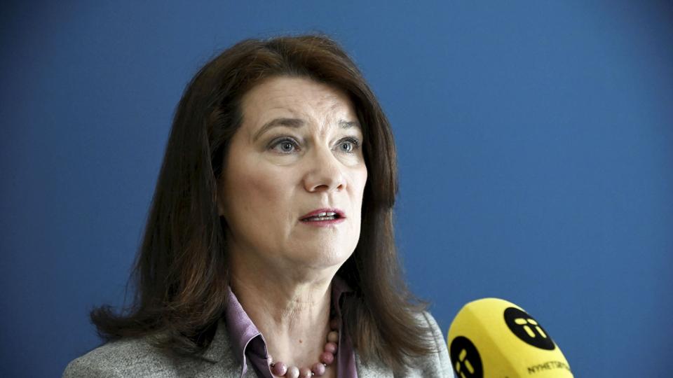 Sveriges udenrigsminister Ann Linde har i weekenden givet udtryk for, at såfremt Sverige afleverer en ansøgning om optagelse i Nato, så vil landet i en periode på nogle måneder være i en sårbar situation(Arkivfoto). <i>10040 Anders Wiklund/Tt/Ritzau Scanpix</i>