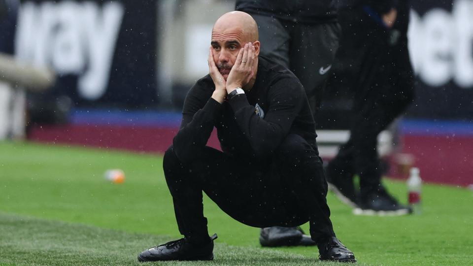 Manchester City og Pep Guardiola var på hælene, men kan selv afgøre det engelske mesterskab efter 2-2 mod West Ham. <i>Matthew Childs/Ritzau Scanpix</i>