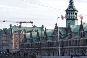 Børsen i København skal renoveres for trecifret millionbeløb