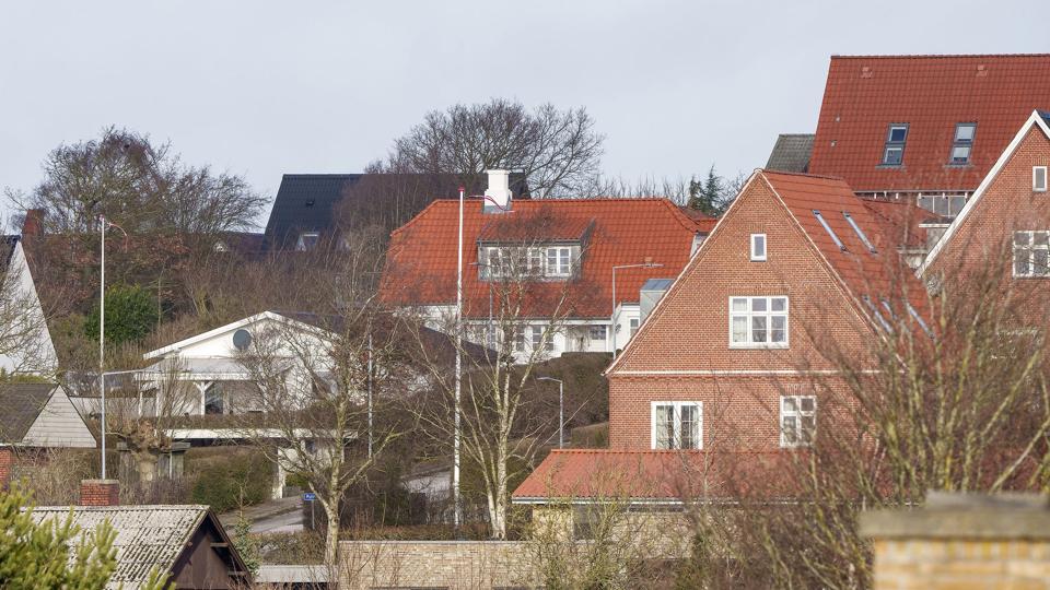 Handelsbanken spår et markant fald i boligpriserne frem mod 2024, lyder det i en ny prognose. (Arkivfoto) <i>Bo Amstrup/Ritzau Scanpix</i>