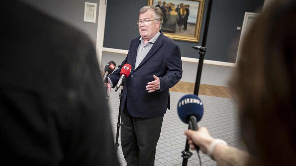 Venstreprofilen Claus Hjort Frederiksen (V) er sigtet for at have fortalt om statshemmeligheder. Men indtil videre vil der ikke blive rejst tiltale, fordi et flertal i Folketinget ikke vil ophæve hans parlamentariske immunitet. (Arkivfoto). <i>Mads Claus Rasmussen/Ritzau Scanpix</i>