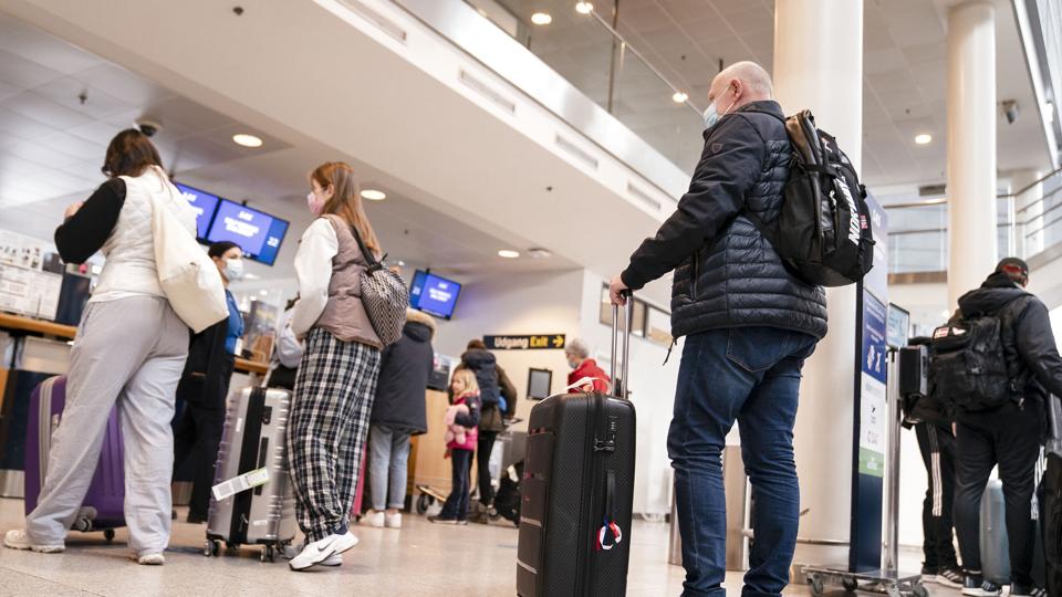 Passagerer, der skal flyve fra Københavns Lufthavn henover de næste weekender og helligdage, anbefales at komme i ekstra god tid. (Arkivfoto). <i>Liselotte Sabroe/Ritzau Scanpix</i>