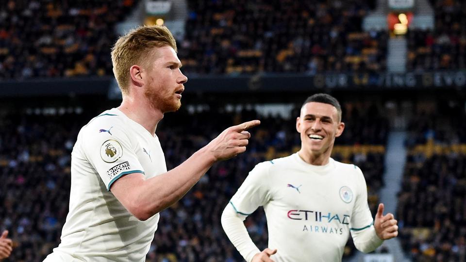 Kevin De Bruyne og Phil Foden har bidraget med henholdsvis 15 og 9 ligamål for Manchester City i denne sæson. <i>Peter Powell/Reuters</i>