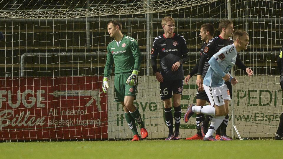 Nicolai Larsen er træt af det efter hjemmeholdets føringsmål, hvor han var meget i tvivl om både sit eget indgreb og dommerens kendelse. Foto: MIchael Bygballe <i>Michael Bygballe</i>