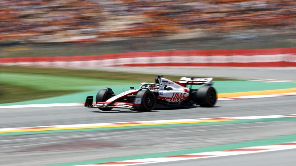 Kevin Magnussen startede på ottendepladsen, men endte som nummer 16 i Barcelona. <i>Hoch Zwei/Ritzau Scanpix</i>