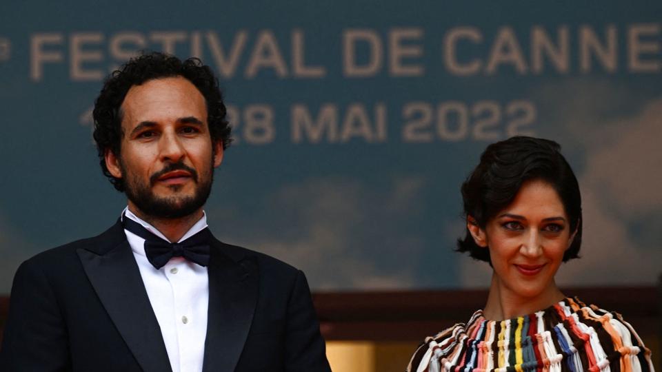 Dansk-iranske Ali Abbasi (til venstre) har instrueret filmen "Holy Spider", der søndag fik premiere i Cannes. <i>Patricia De Melo Moreira/Ritzau Scanpix</i>