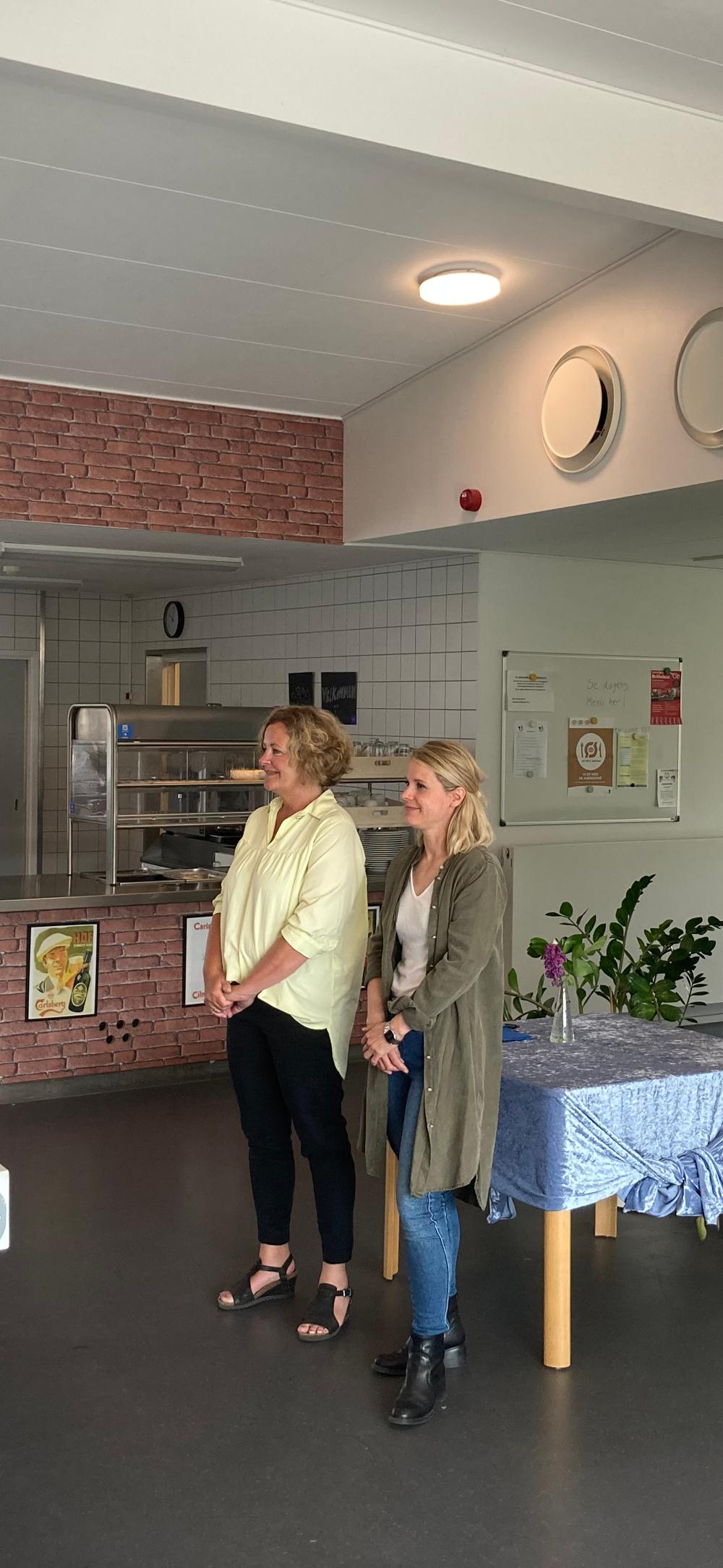 Tenna Kristoffersen (th) leder projektet, hvor Odsherred Kommune vil designe ældremad tilpasset den enkeltes behov for ernæring Tenna Kristoffersen (th) leder projektet, hvor Odsherred Kommune vil designe ældremad tilpasset den enkeltes behov for ernæring