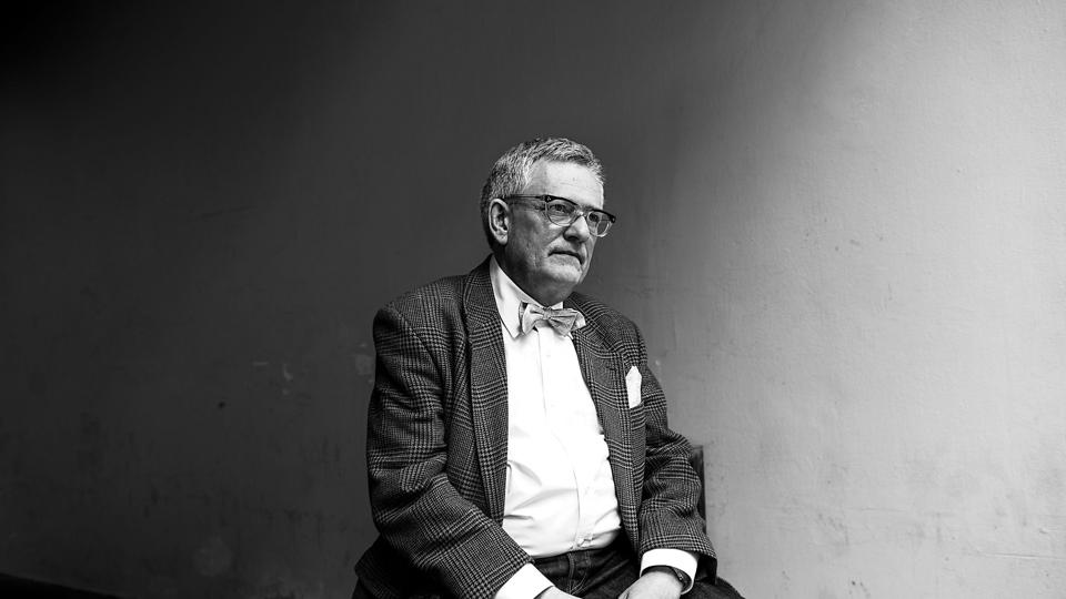 Digter Søren Ulrik Thomsen har meldt sig som passivt medlem af Det Danske Akademi. Det samme har forfatter Frederik Stjernfelt. Dermed gør de plads til to nye ansigter, nemlig forfatterne Mette Moestrup og Jesper Wung-Sung. (Arkivfoto). <i>Sara Gangsted/Ritzau Scanpix</i>