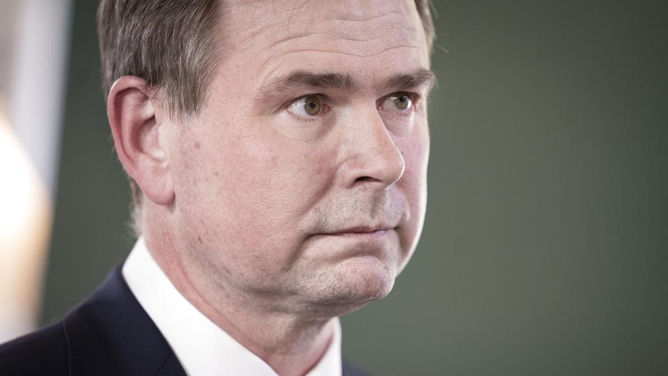 Finansminister Nicolai Wammen er uenig i EU-Kommissionens forslag om at finansiere en del af det grønne energiudspil, Repower EU, med salg af CO2-kvoter (Arkivfoto). <i>Liselotte Sabroe/Ritzau Scanpix</i>
