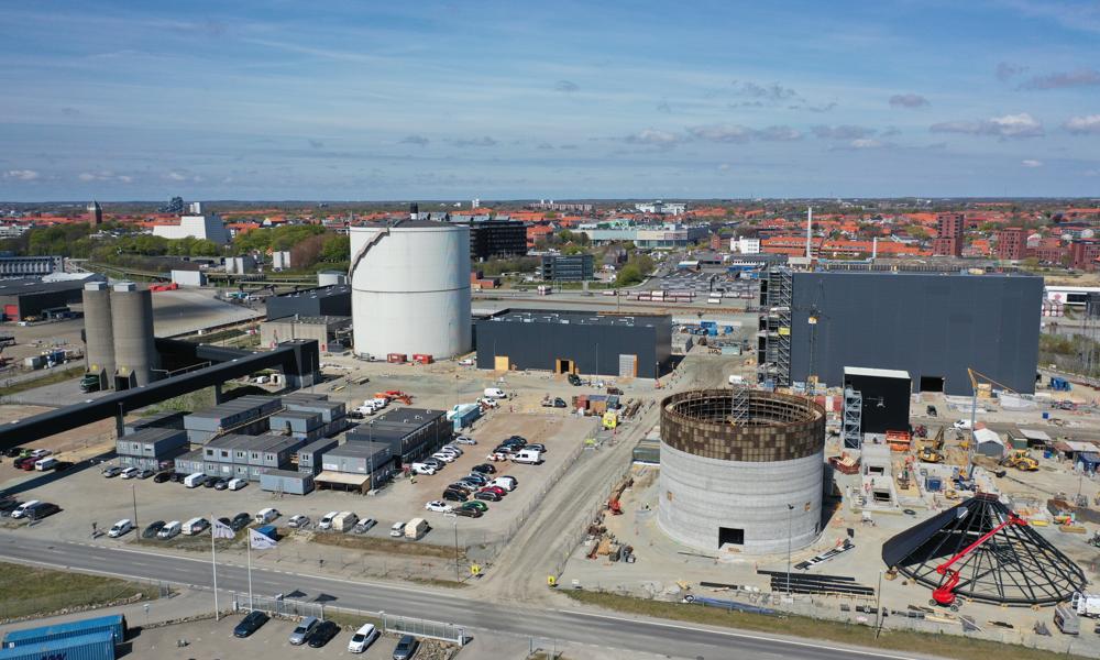 Esbjerg Havn har store planer om landstrøm, og det er CS Electric, der skal levere