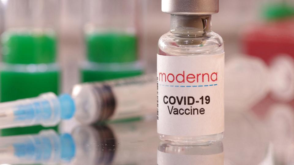 Danmark har en del Moderna-vacciner i overskud, som nu doneres til Thailand. (Arkivfoto). <i>Dado Ruvic/Reuters</i>