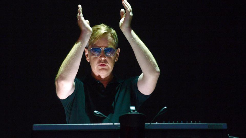 Andy Fletcher, som har spillet keyboard i Depeche Mode, er død i en alder af 60 år. Det skriver gruppen selv på Twitter. (Arkivfoto). <i>Rainer Jensen/Ritzau Scanpix</i>