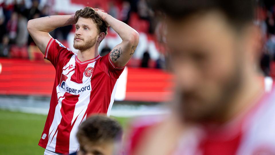 Kasper Høgh har været ude med en hovedskade i længere tid. Nu meldes han igen klar til at kunne spille for AaB. <i>Arkivfoto: Lars Pauli</i>