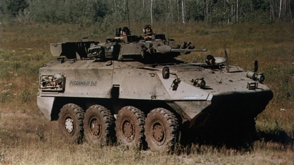 Det er pansrede mandskabsvogne af typen Piranha III, som Danmark ønskede at hjælpe Ukraine med. (Arkivfoto) <i>Nf/Ritzau Scanpix</i>