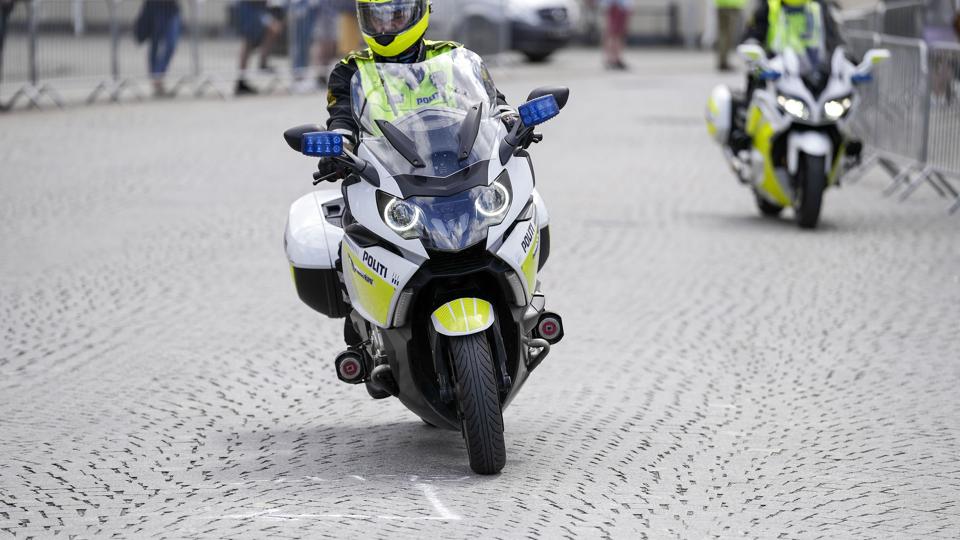 Omkring 25 politimotorcykler og tre patruljevogne kører 7. og 8. juni Tour de France-ruten i Danmark igennem for at blive fortrolig med rutens detaljer. Her ses politimotorcykler under cykelløbet Fyen Rundt den 22. maj. <i>Frank Cilius/Ritzau Scanpix</i>