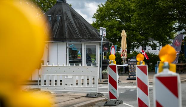 Der foregår en større renovering af Banegårdspladsen i Brønderslev for tiden. <i>Foto: Martél Andersen</i>