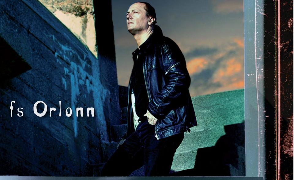 F.S. Orlonns nye foto på cd. Ii juni kan han opleves live på Knivholt