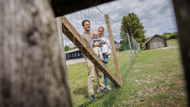 Familien bor til dagligt i Malmø. <i>Foto: Martin Damgård</i>