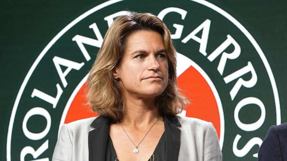 Amelie Mauresmo er direktør for French Open. Hun er selv tidligere topspiller, men synes ikke, at kvinderne spiller lige så underholdende kampe som mændene for tiden. <i>Michel Euler/Ritzau Scanpix</i>