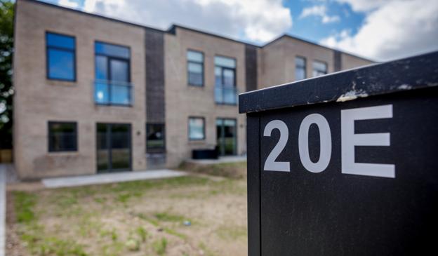 En række beboere i nye lejligheder i Jyllandsgade i Aars kan ånde lettede op. <i>Foto: Martin Damgård</i>