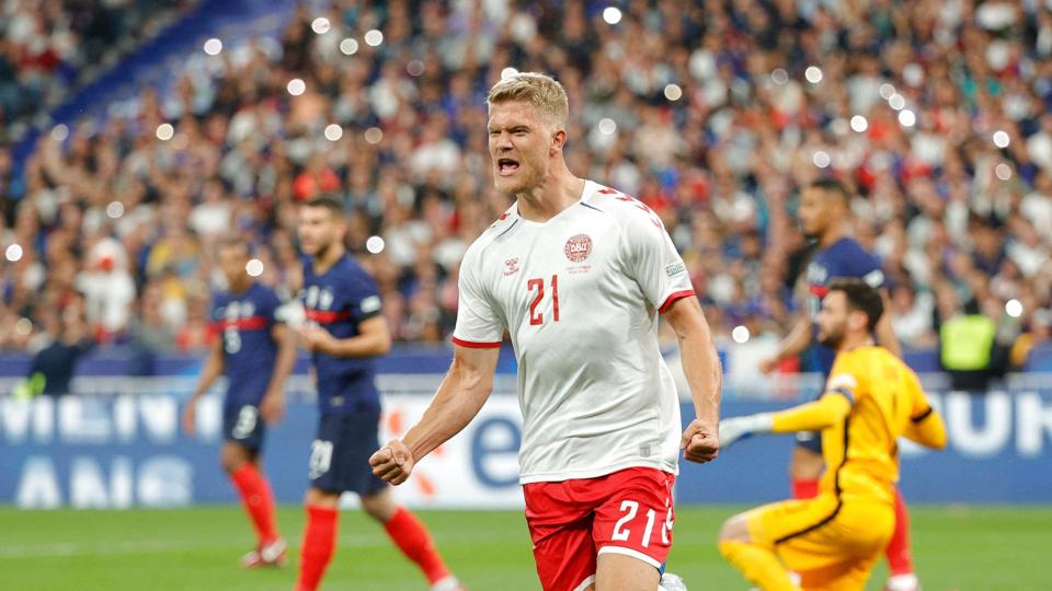 Andreas Cornelius blev skiftet ind i anden halvleg og scorede begge danske mål mod Frankrig. <i>Geoffroy Van Der Hasselt/Ritzau Scanpix</i>
