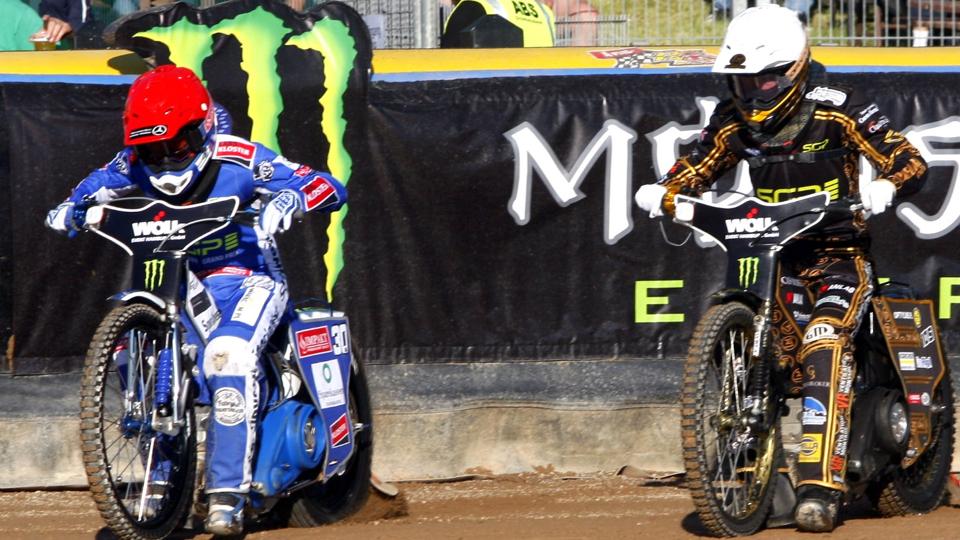 Leon Madsen (til venstre) og Anders Thomsen (til højre) havde ikke nogen stor dag i Teterow. <i>Sportxpress/Ritzau Scanpix</i>