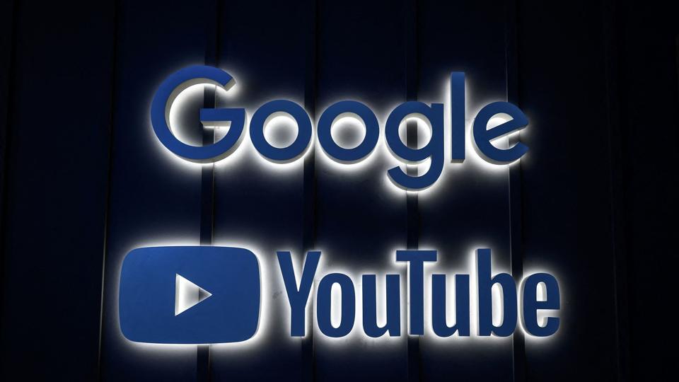 Google skal er blevet dømt til at skulle betale en tidligere australsk politiker millioner af kroner i erstatning for to ærekrænkende videoer på YouTube. (Arkivfoto). <i>Fabrice Coffrini/Ritzau Scanpix</i>