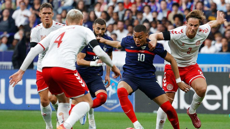 Det danske forsvar havde til tidligere problemer med at holde Kylian Mbappé nede, men det har de fleste, bemærker Kasper Hjulmand. <i>Geoffroy Van Der Hasselt/Ritzau Scanpix</i>