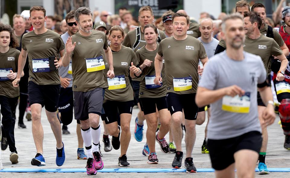 Kronprins Frederik kastede glans over Royal Run 2022, hvor Aalborg var første stop på turen. <i>Foto: Lars Pauli</i>