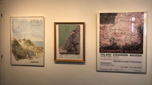 61 plakater af Erland Knudssøn Madsen udstilles i Heltborg <i>Privatfoto</i>