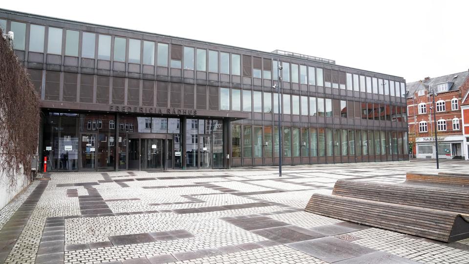 Flere medlemmer af Fredericia Kommunes Økonomiudvalg er blevet afhørt i forbindelse med efterforskning af kommunens tidligere borgmester og den tidligere kommunaldirektør. (Arkivfoto) <i>Claus Fisker/Ritzau Scanpix</i>