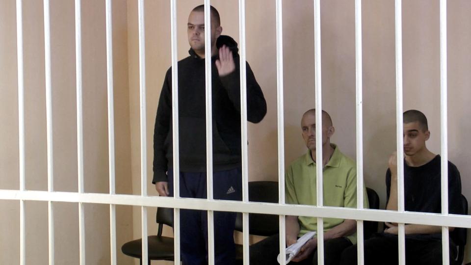 De tre dødsdømte soldater har mulighed for at appellere torsdagens afgørelse (Arkivfoto). <i>Supreme Court Of Donetsk People''/Reuters</i>