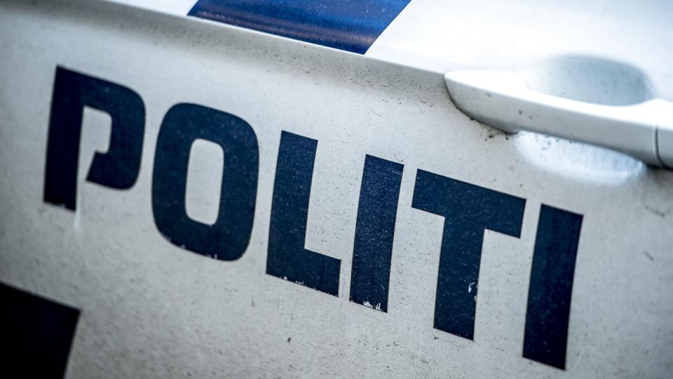 Østjyllands Politi oplyser, at en 90-årig kvinde har mistet livet i en ulykke, hvor hun blev ramt af en bil, da hun var på vej over et fodgængerfelt. (Arkivfoto). <i>Mads Claus Rasmussen/Ritzau Scanpix</i>