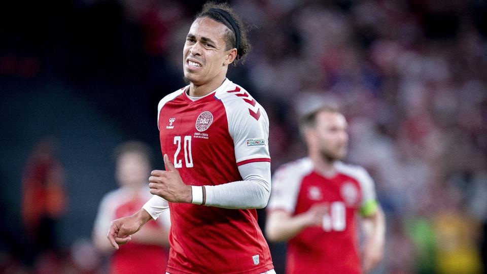 Yussuf Poulsen pådrog sig en muskelskade i Nations League-kampen mod Kroatien. <i>Liselotte Sabroe/Ritzau Scanpix</i>