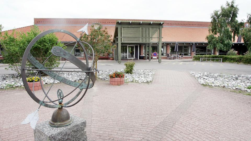 På plejecentret Aaglimt forsvandt der i løbet af tirsdagen en pung med cirka 2000 kroner i kontanter. Arkivfoto