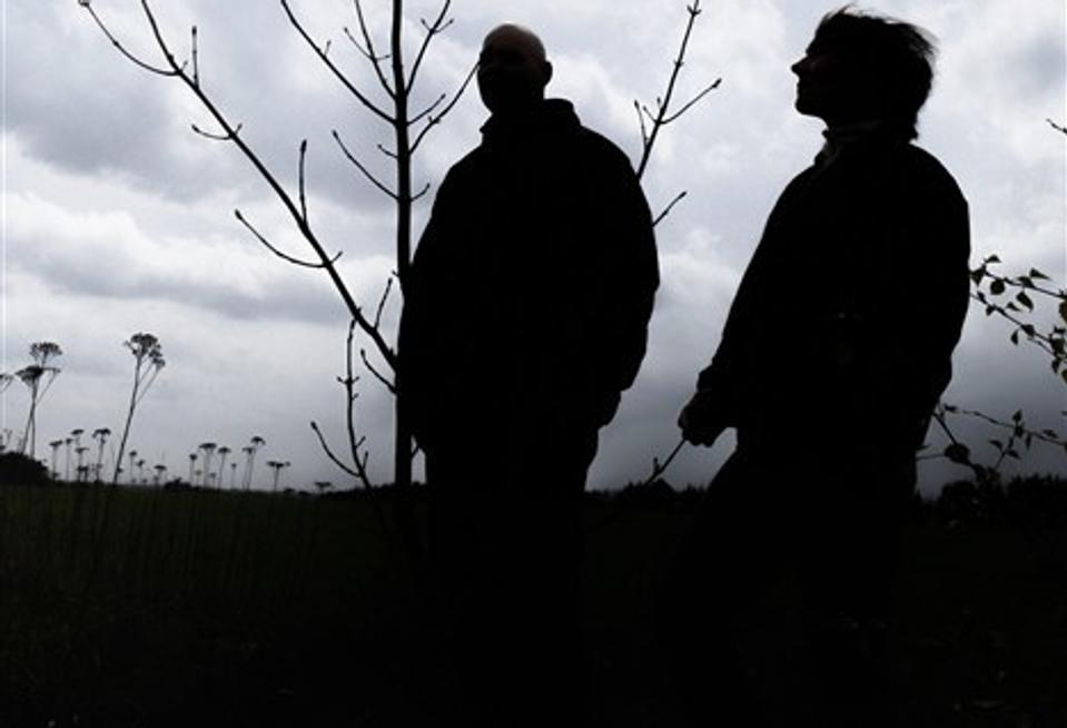 De to ungarere føler sig dårligt behandlet af vikarbureauet AndreasAgro. Men af frygt for at miste deres arbejde hos den nordjyske landmand, tør de ikke stå frem. Foto: Thomas Vinther
