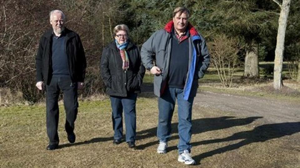 Anders Skovgaard Christensen, Inger Nørgaard og Lars Kruse bor alle i Napstjert Mose nord for Jerup. De har netop vundet en klokkeklar sejr over Frederikshavn Kommune. Foto: Carl Th. Poulsen