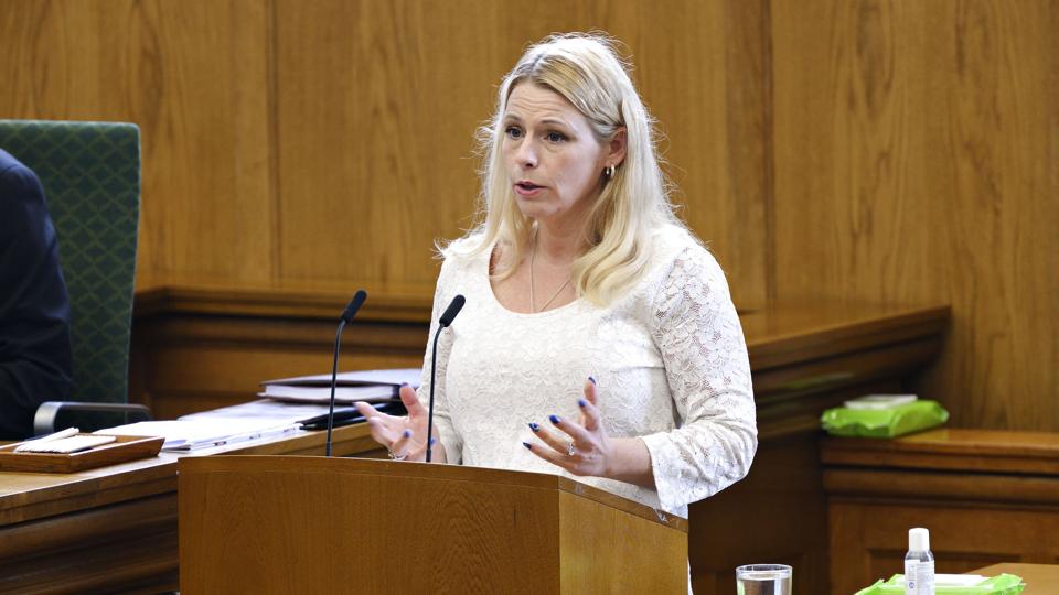 Mette Hjermind Dencker fra Dansk Folkeparti genopstiller ikke ved næste valg. Hun har siddet i Folketinget siden 2011. (Arkivfoto). <i>Philip Davali/Ritzau Scanpix</i>
