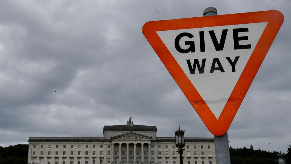 Storbritannien har mandag offentliggjort planer om at ophæve nogle af de regler, der blev fastlagt for Nordirland under brexitforhandlingerne. I EU tales der om ødelagt tillid. <i>Clodagh Kilcoyne/Reuters</i>