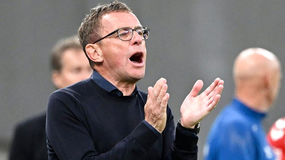 Ralf Rangnick forsøgte at opildne sine spillere på sidelinjen i Parken, men det var med begrænset succes. <i>Robert Jaeger/Ritzau Scanpix</i>