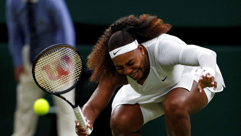 Da hun sidste år måtte trække sig fra sin kamp i første runde med en skade, kunne Serena Williams ikke holde tårerne tilbage. <i>Adrian Dennis/Ritzau Scanpix</i>