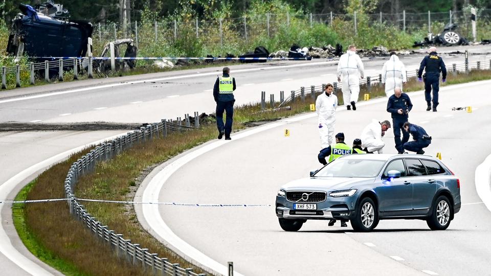 75-årige Vilks og to betjente døde, da deres bil kom over i den modsatte kørebane og kolliderede med en lastbil. (Arkivfoto). <i>Tt News Agency/Reuters</i>