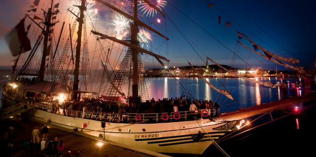 The Tall Ship Races sluttes af med Danmarks største fyrværkeri. <i>Foto: Michael Bo Rasmussen / Baghuset</i>