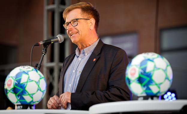 - Vi har arbejdet ud fra det motto, der hedder fra mark til park, sagde formanden for Morsø Multipark, Peter Lillebæk.