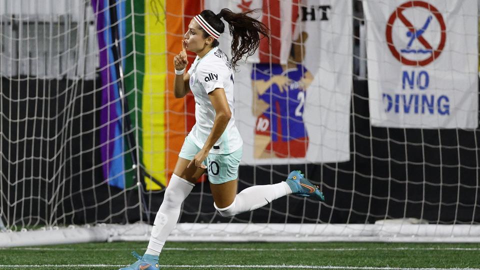 Nadia Nadim var rigtig godt tilfreds med sine scoringer. <i>Tim Nwachukwu/Ritzau Scanpix</i>